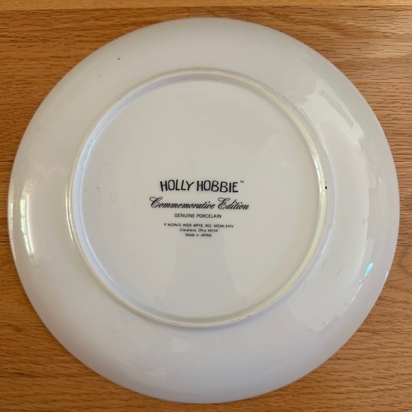 Holly Hobbie 1974 Mothers Day Plate Kind and Good is Motherhood Plate - Picture 3 of 11